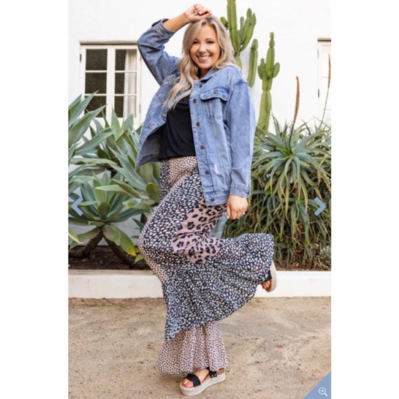 Umgee Pants - NEW Shake your groove thing rayon pants with pockets